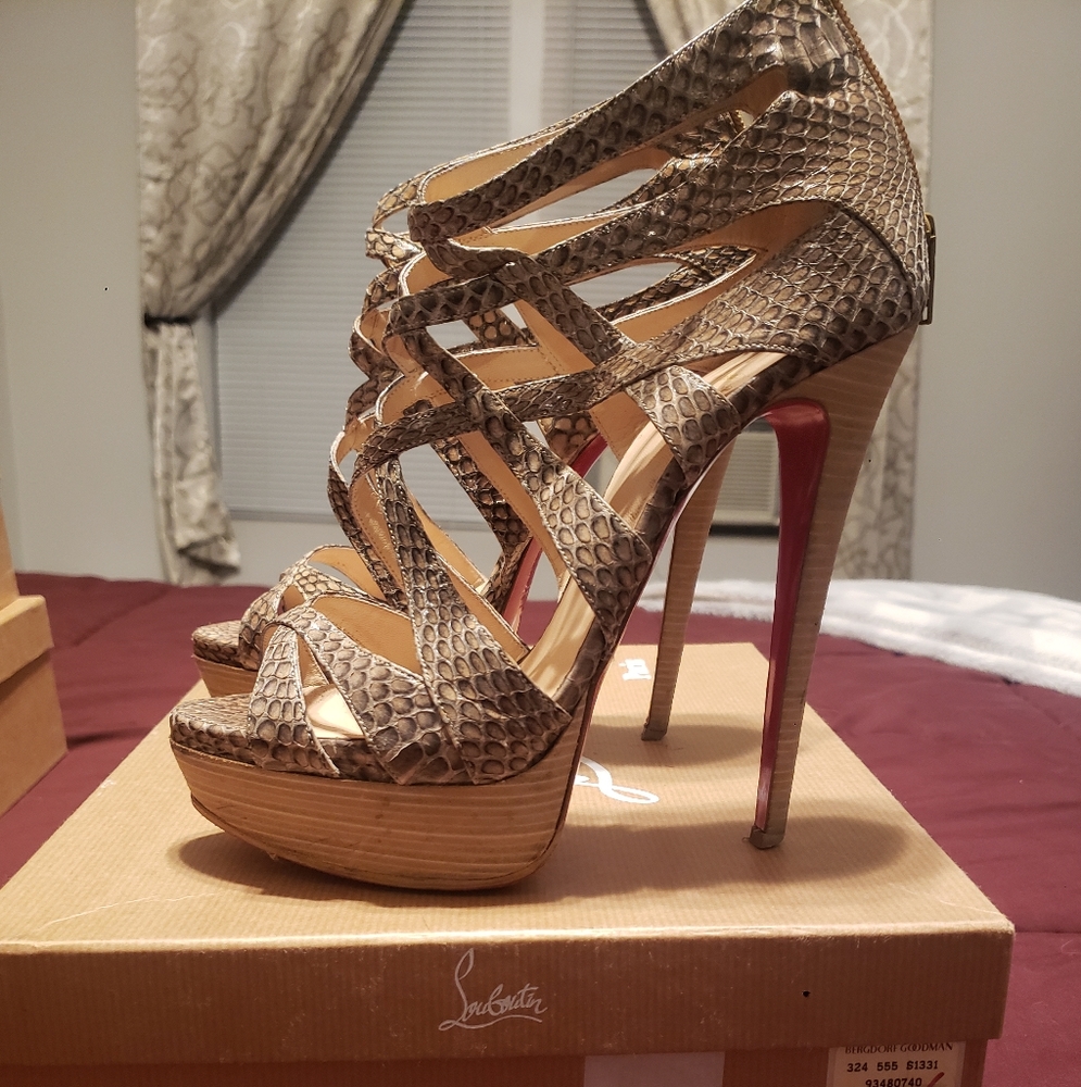 Christian Louboutin Balota 150 Cobra